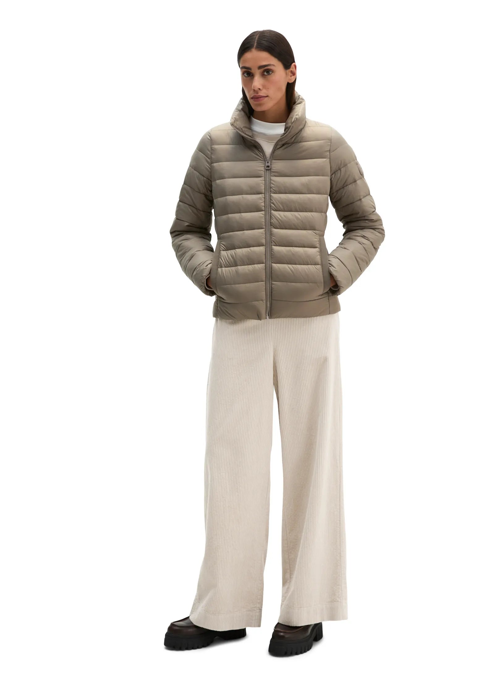 Steppjacke mit Stehkragen