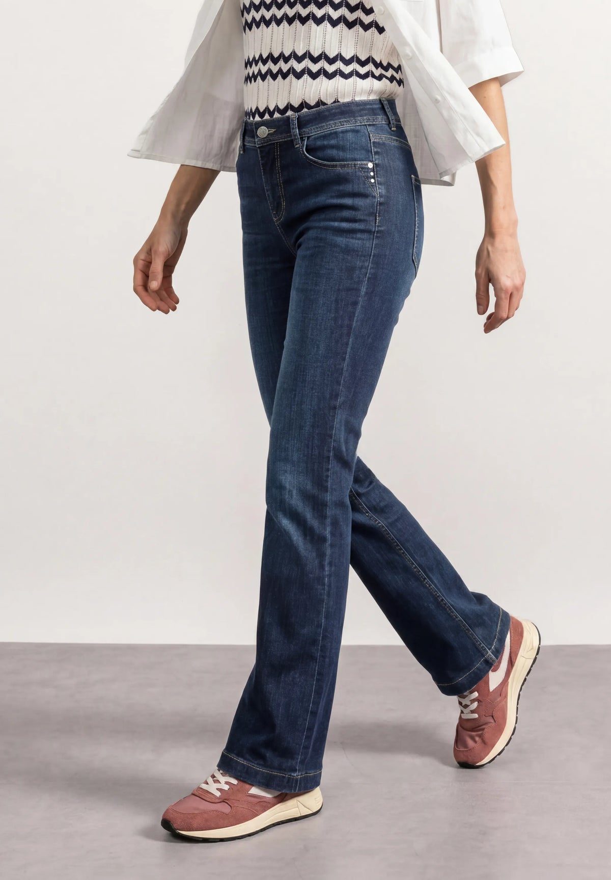 Jeans Bootcut Slim Fit