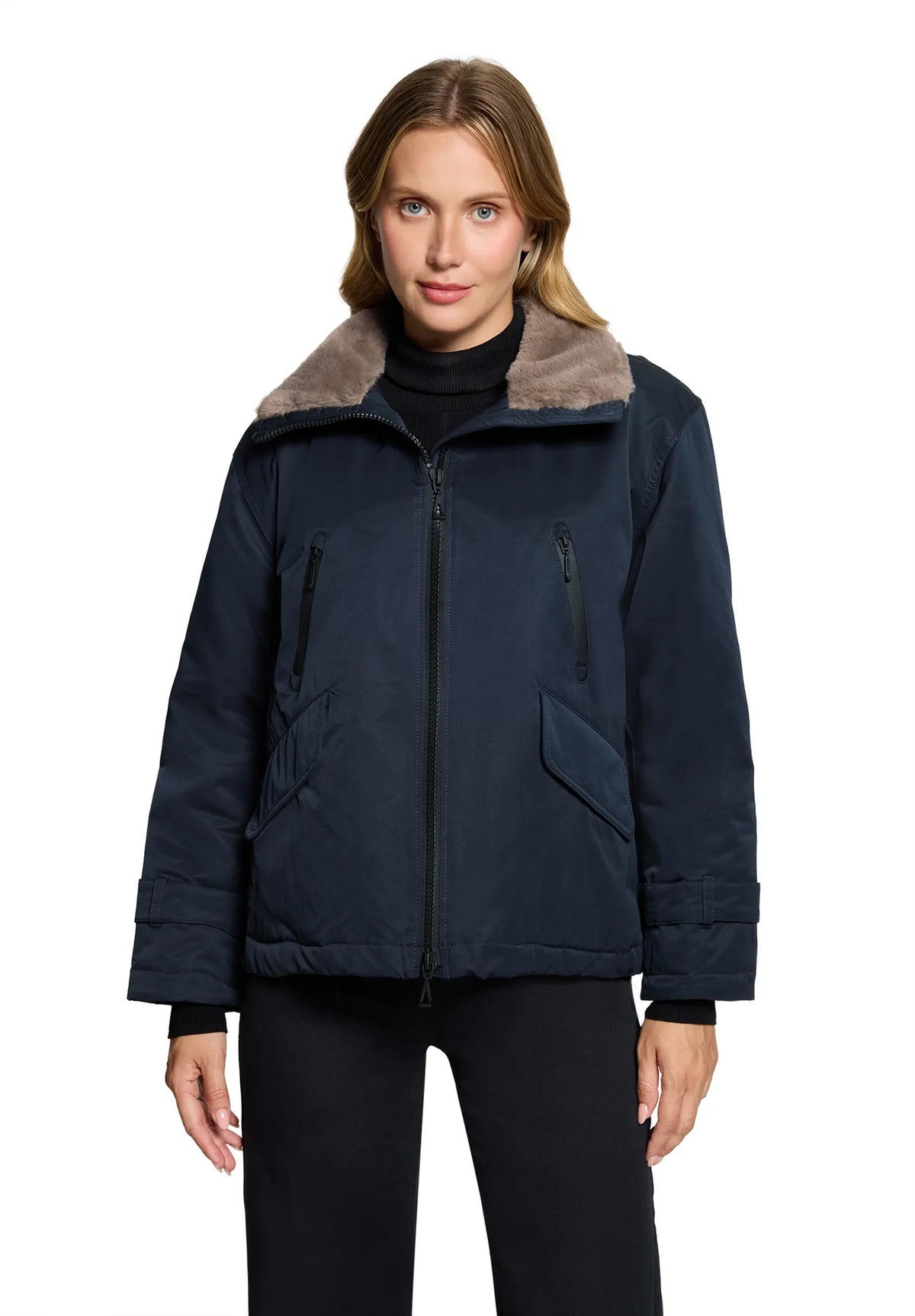 Winterjacke mit Stehkragen