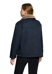 Winterjacke mit Stehkragen