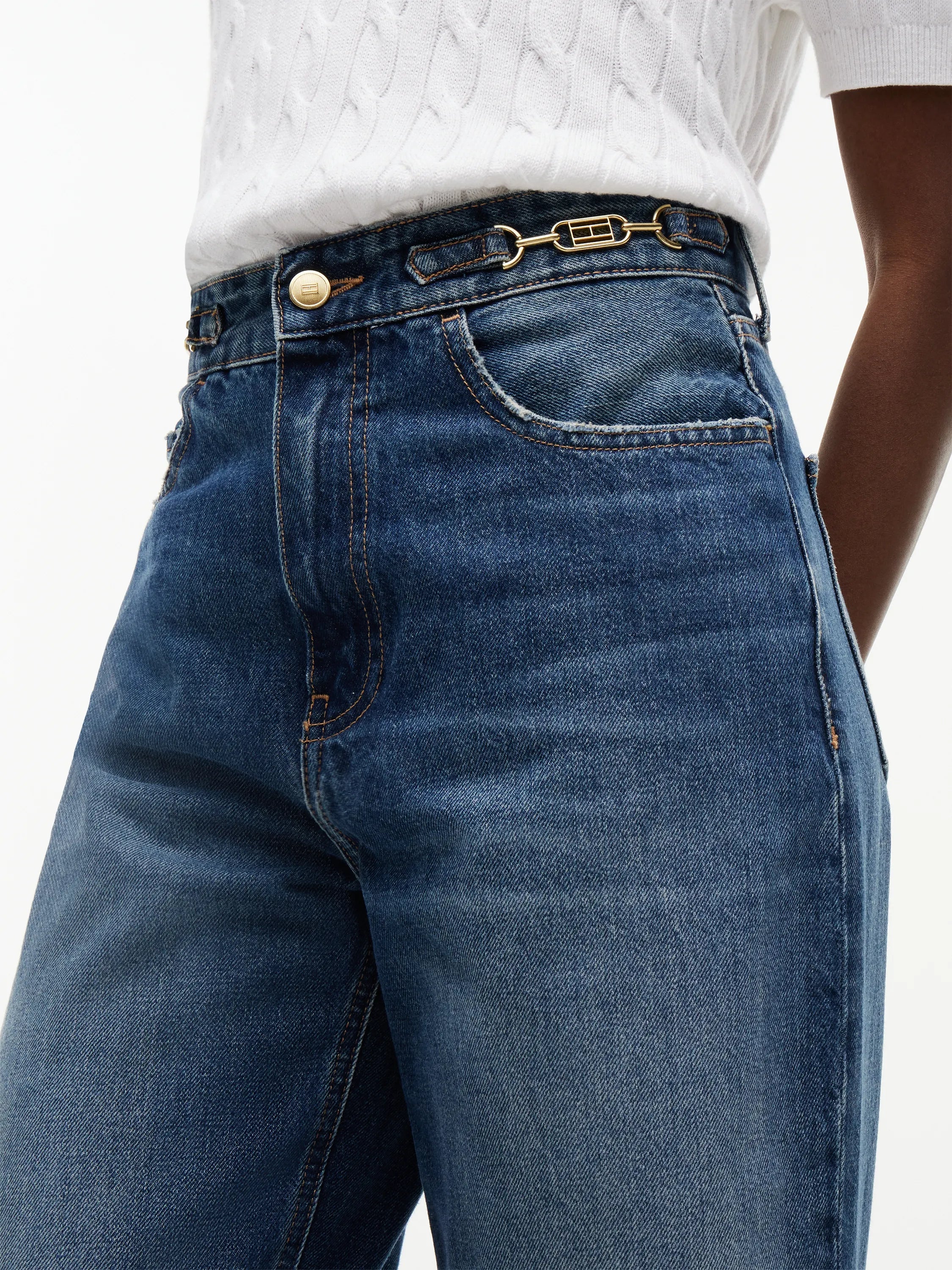 Jeans Tapered Leg