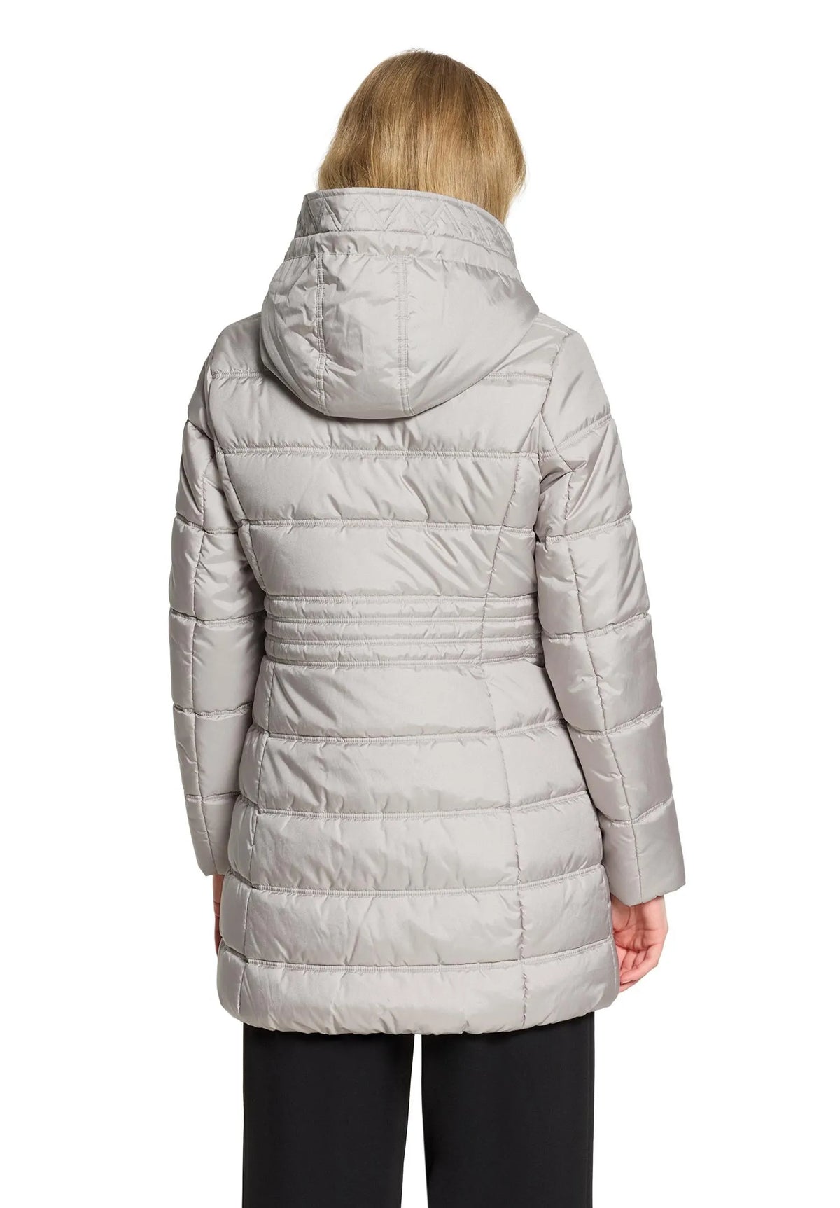 Steppjacke mit abnehmbarer Kapuze