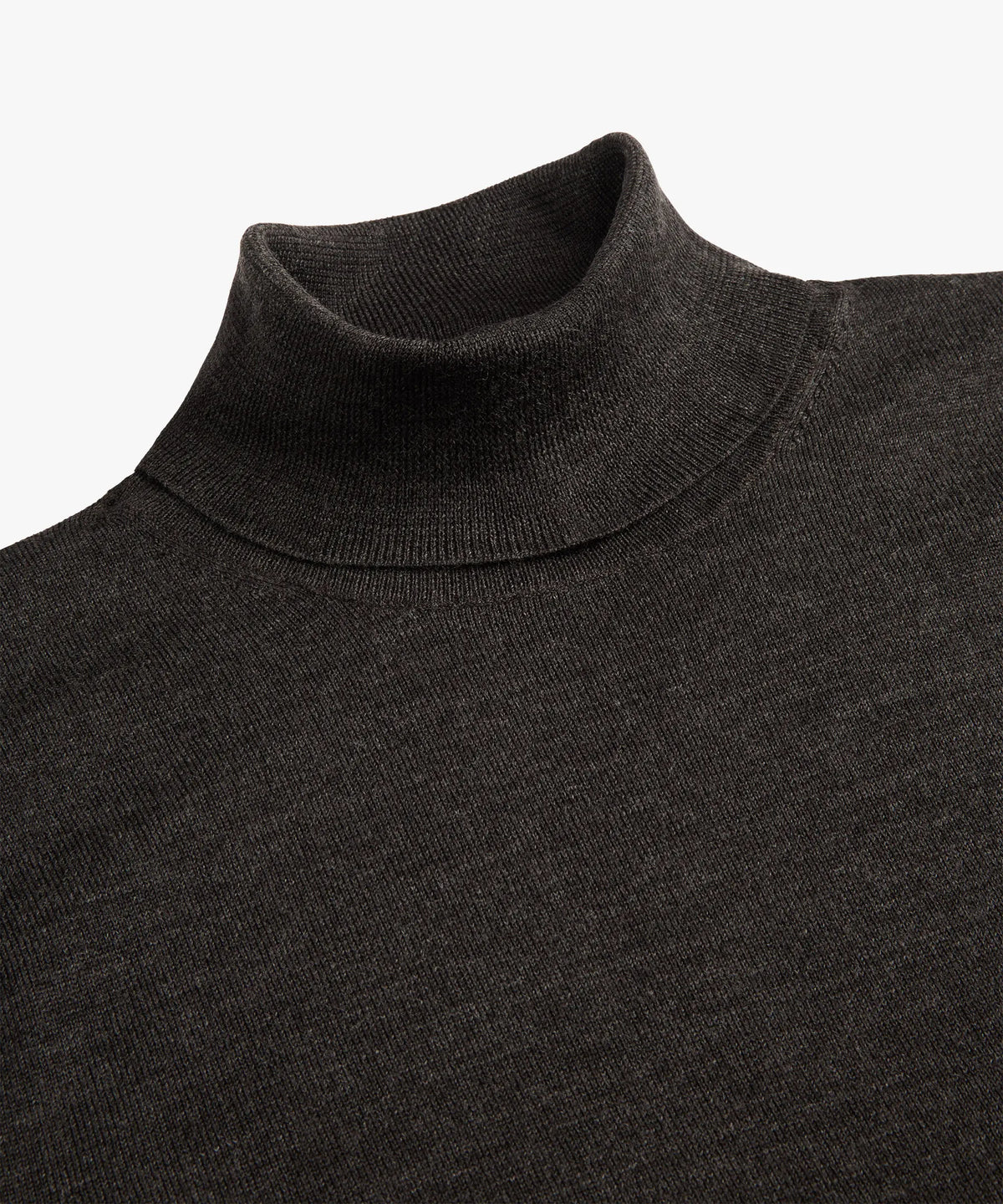 Strickpullover mit Rollkragen
