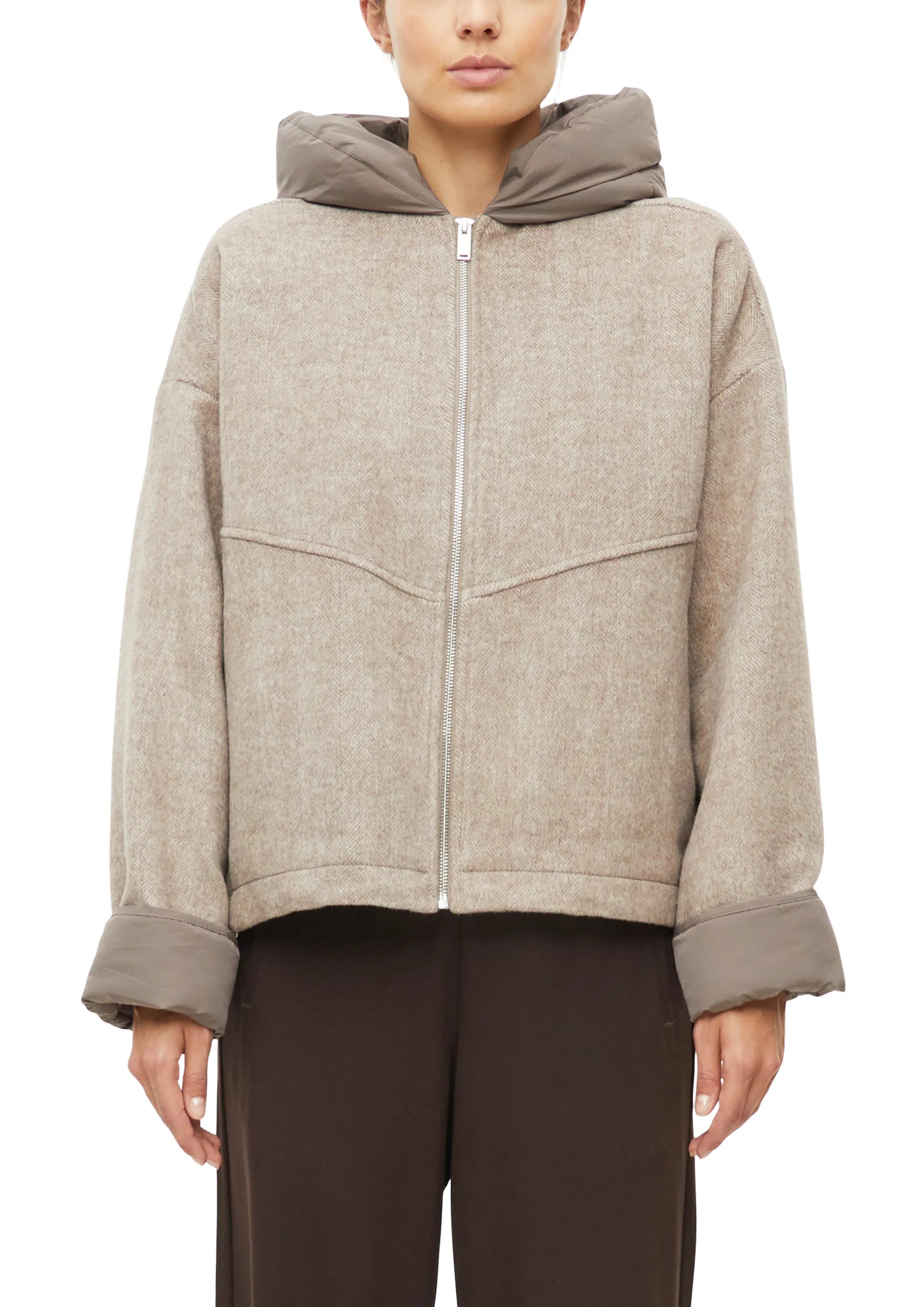 Übergangsjacke mit Steppkapuze