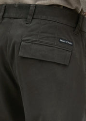 Chinohose OSBY PLEATS Tapered Fit