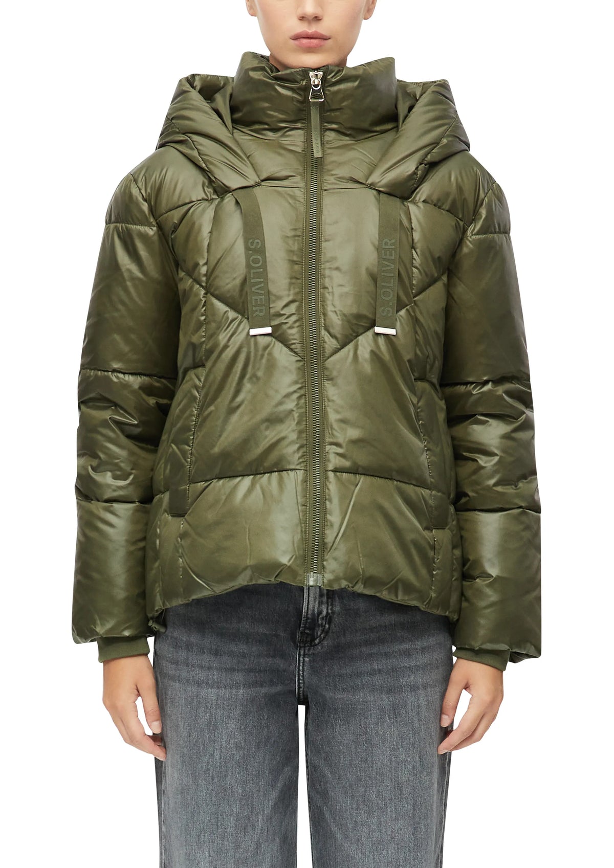 Steppjacke mit Kapuze