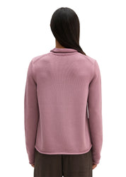 Strickpullover mit hohem Kragen
