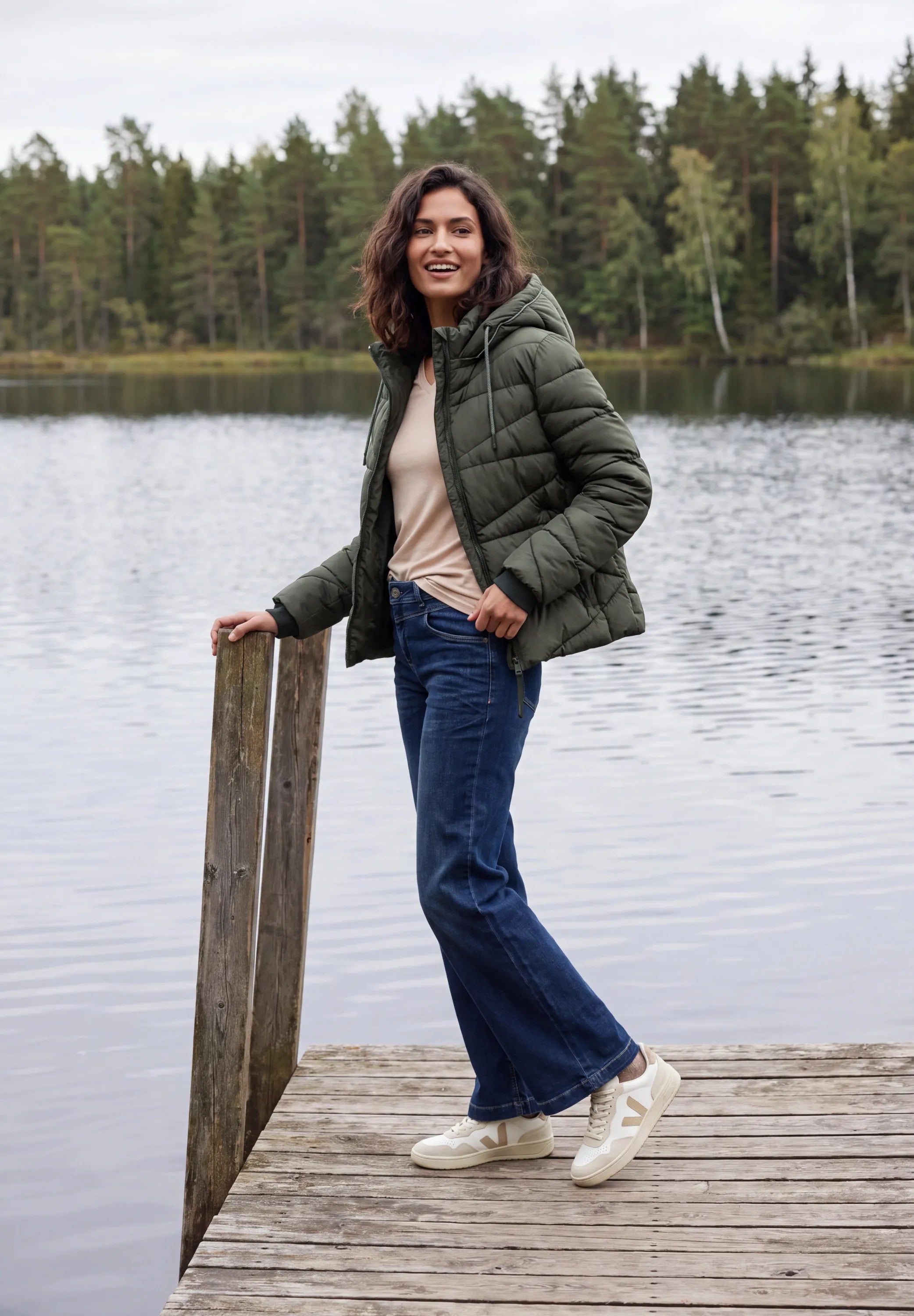 Steppjacke mit Kapuze