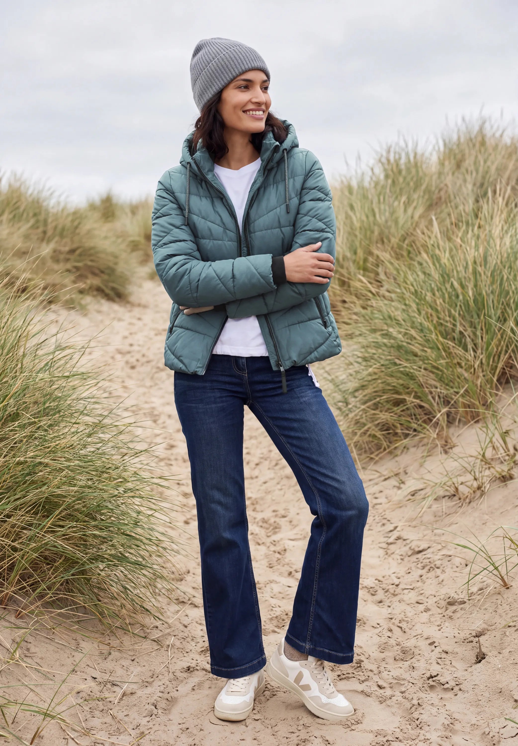 Steppjacke mit Kapuze