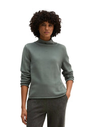 Strickpullover mit hohem Kragen