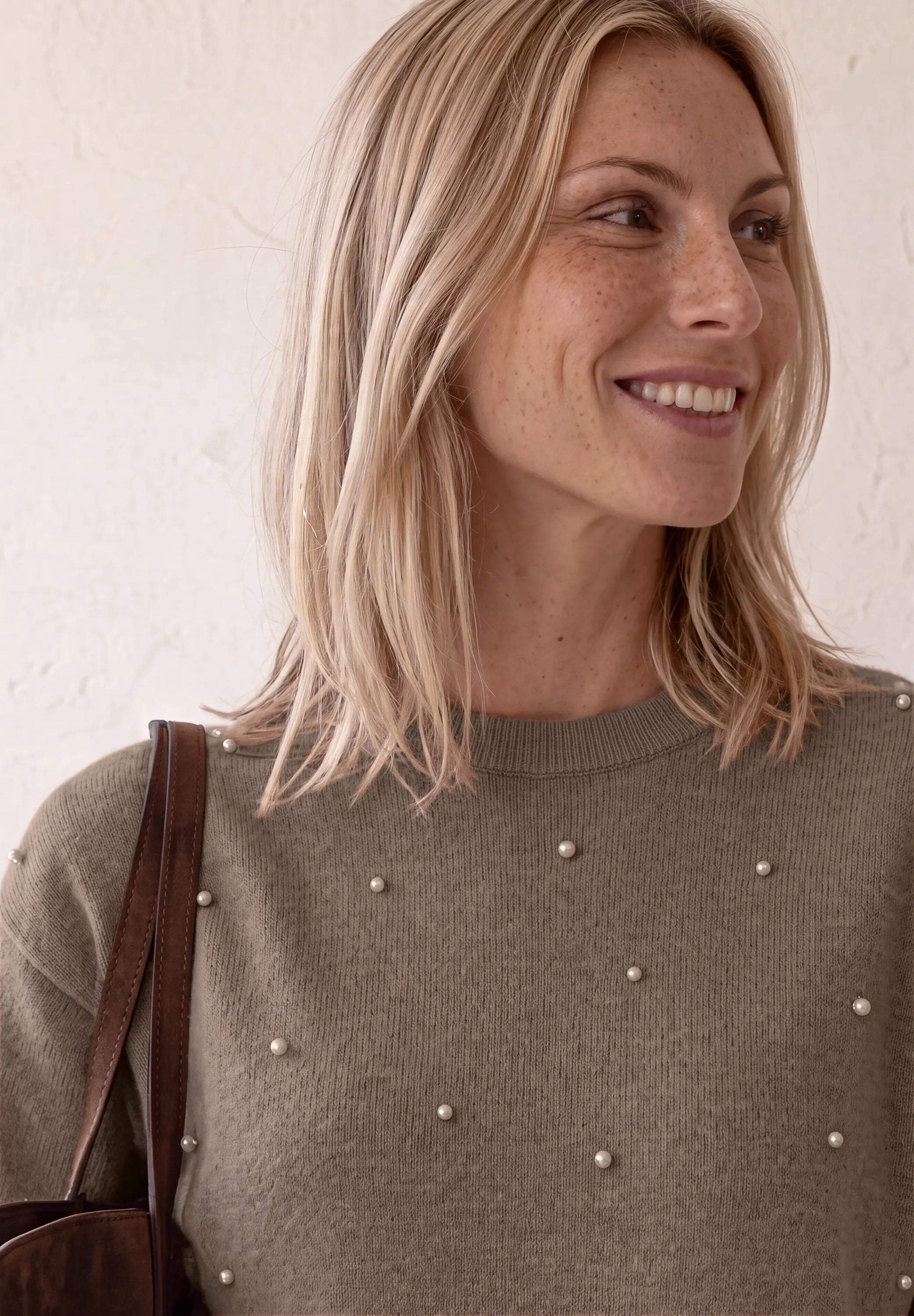 Strickshirt mit Perlen