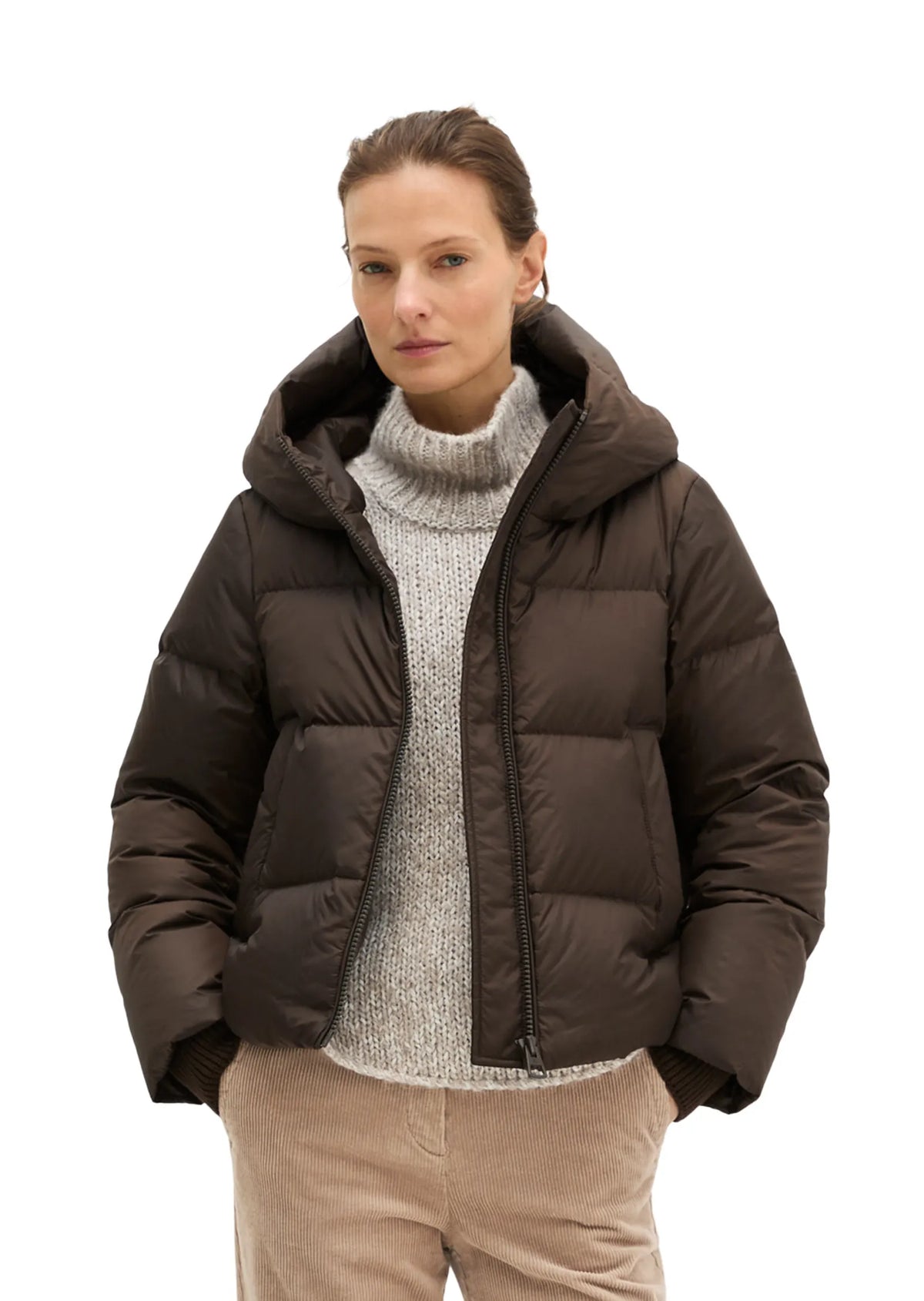 Daunenjacke mit Kapuze