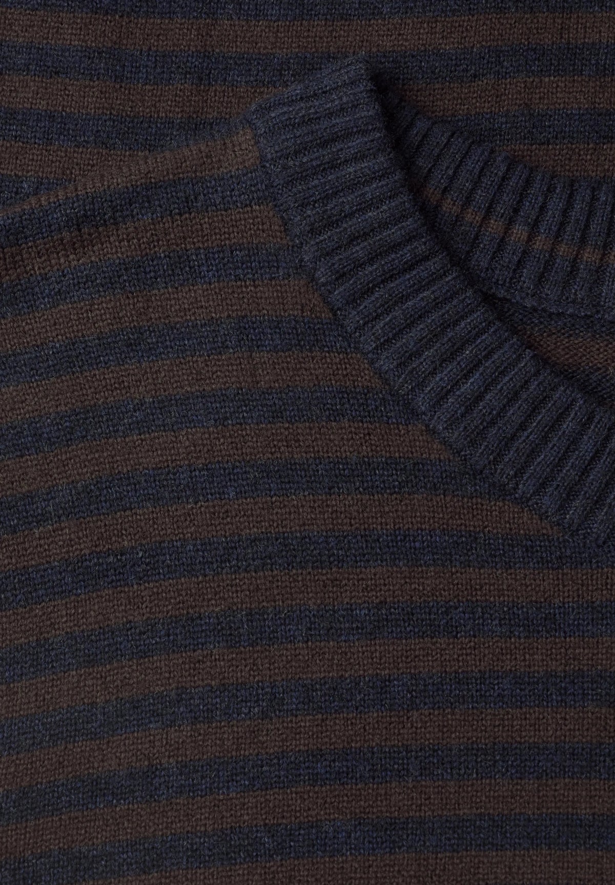 Strickpullover gestreift