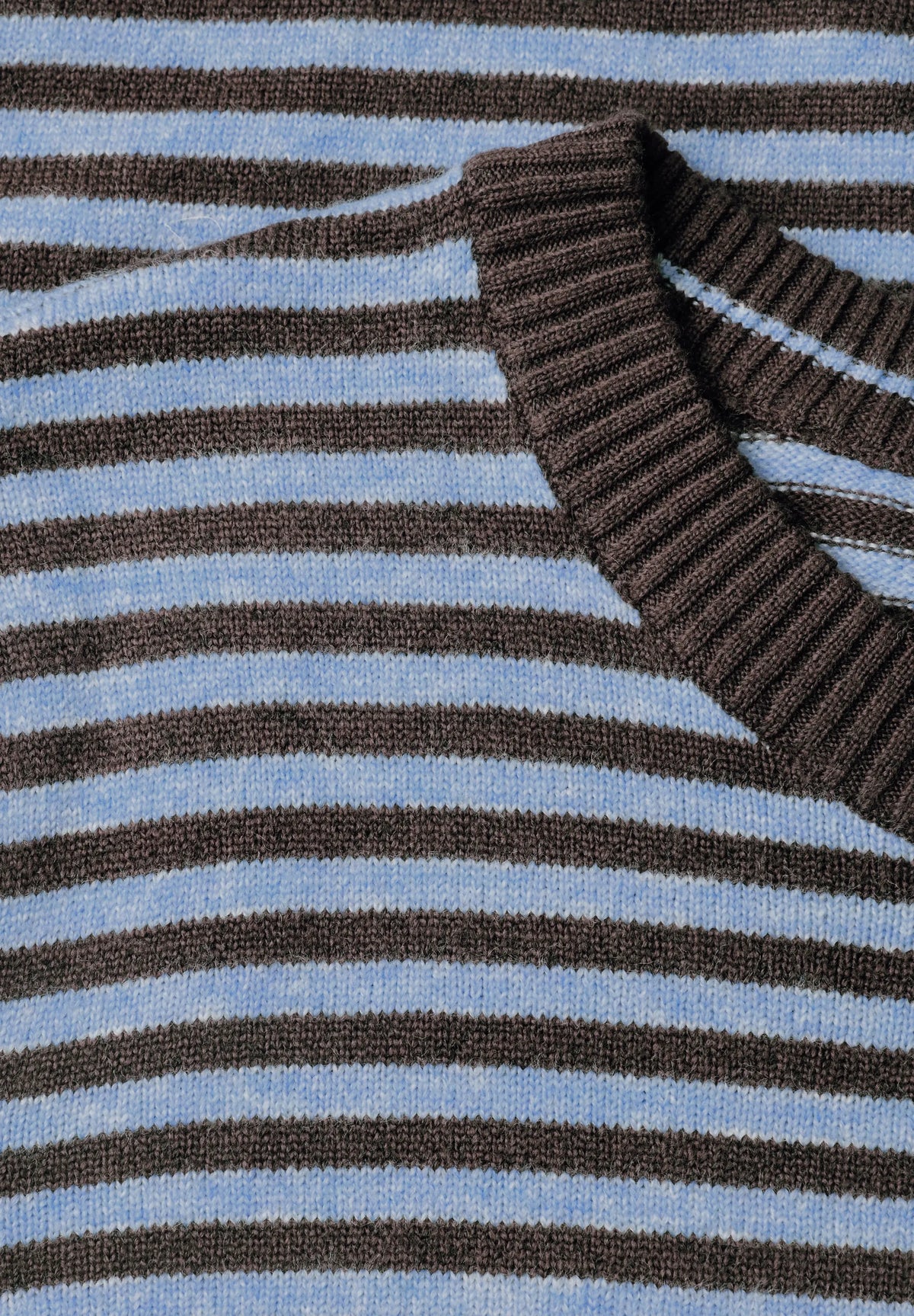 Strickpullover gestreift