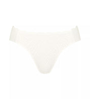Slip mit hohem Beinausschnitt