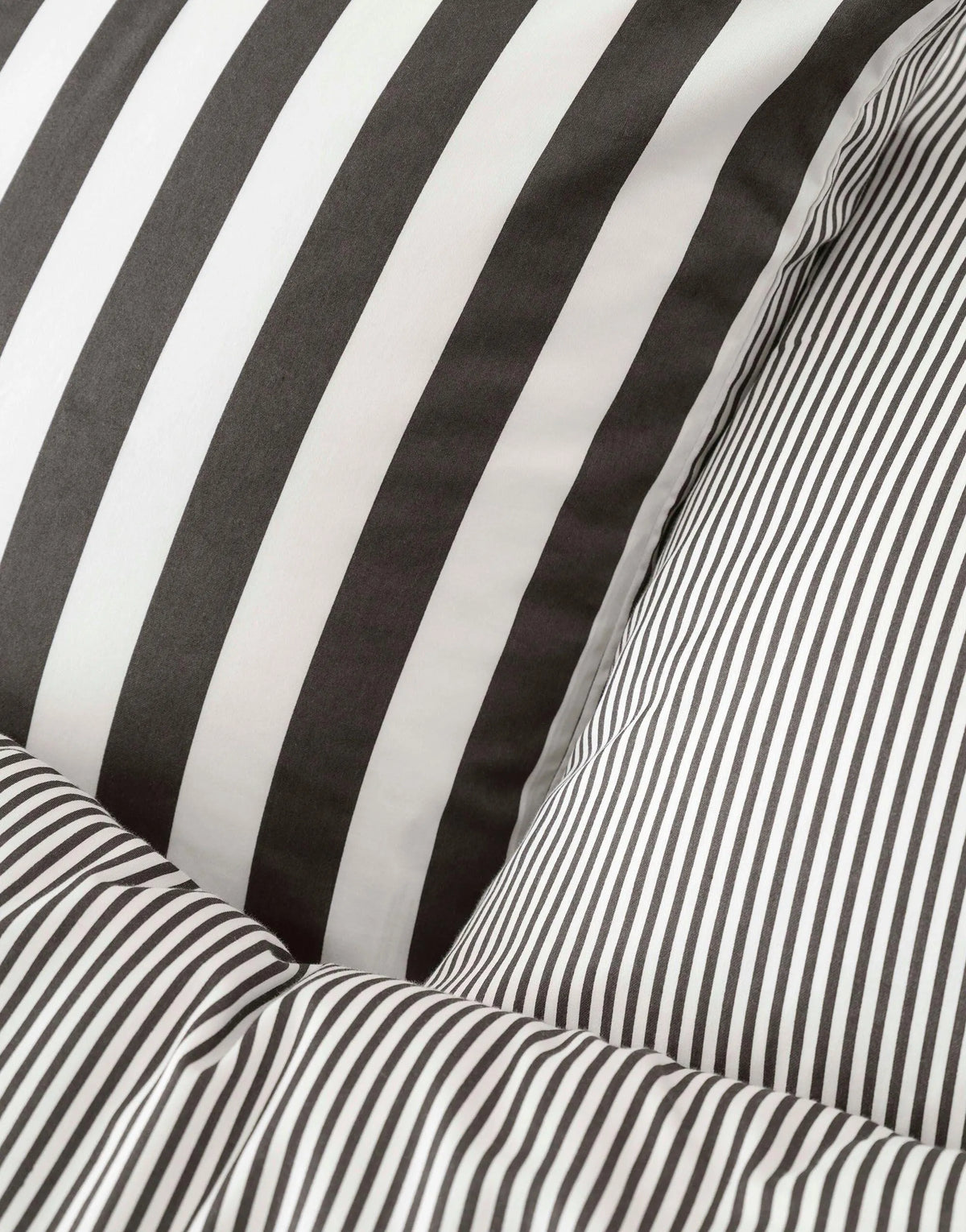 Bettwäsche Classic Stripe aus Baumsollsatin