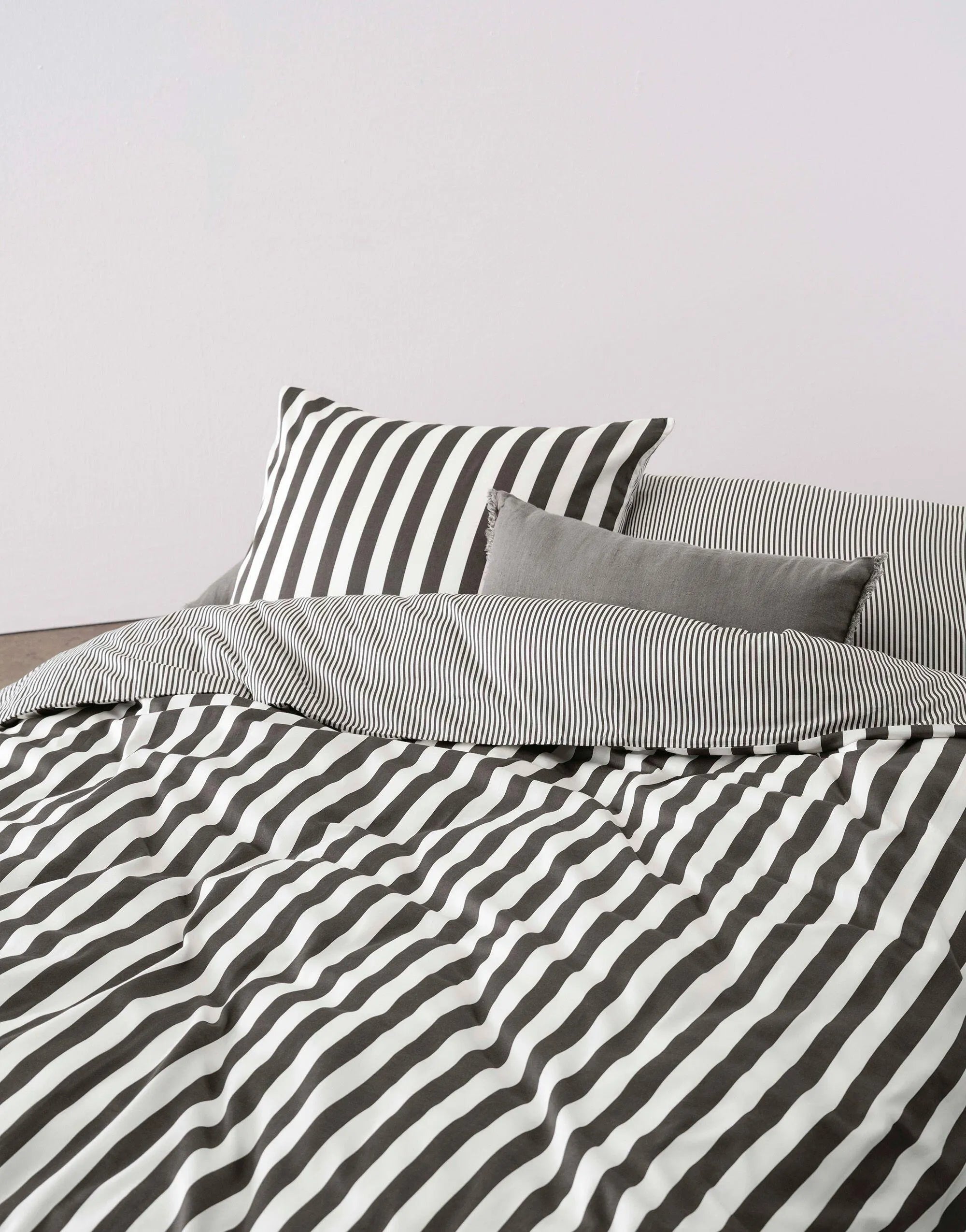 Bettwäsche Classic Stripe aus Baumsollsatin