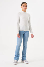 Jeans mit ausgestelltem Bein
