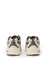 Sneaker 530