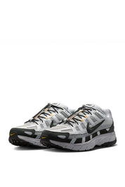 Sneaker P-6000