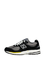 Sneaker 2002R